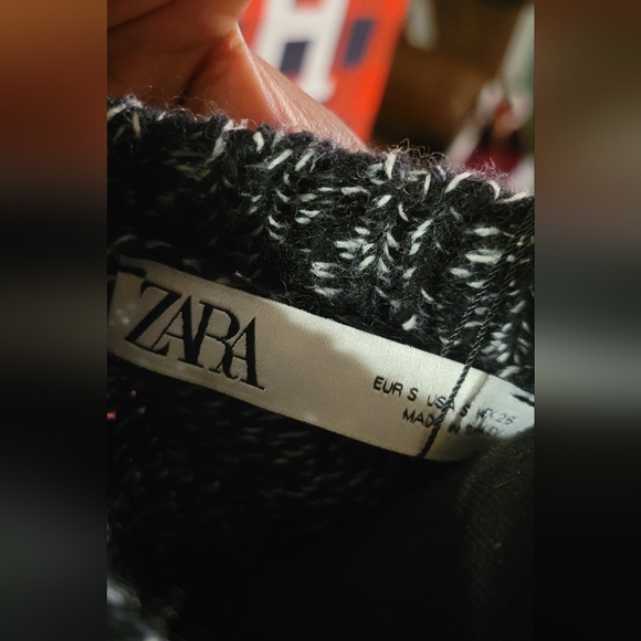 Zara Black& White Wool Blend Sweater Dress, Size Small. NWT - Picture 7 of 8